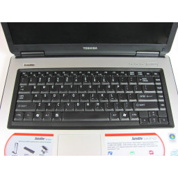 Замена клавиатуры Toshiba Satellite L45-S7423